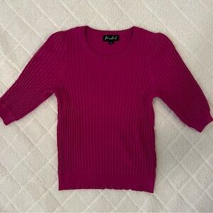 Pink Top
Never worn 
Size S